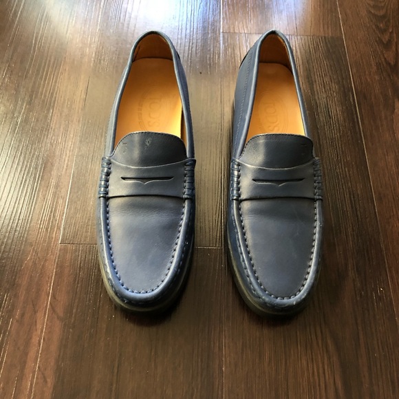 Tod’s Size 8 Loafers - Picture 2 of 6